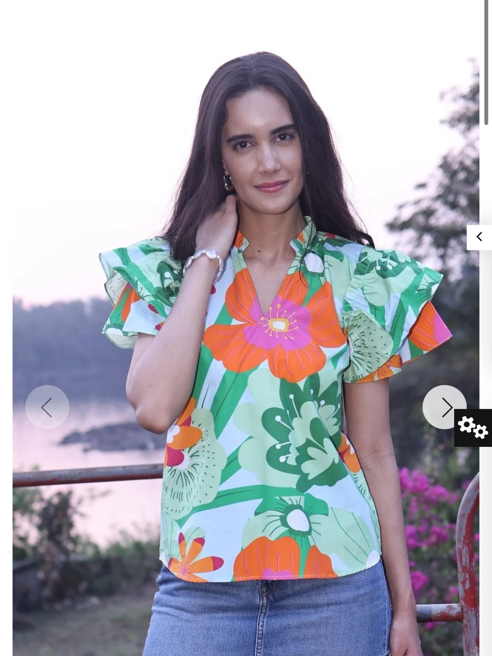Maude Vivante Wren top in Floral Pops